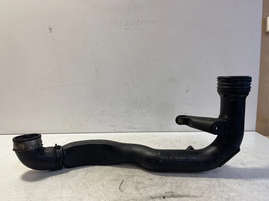 Intercooler hose/pipe – Audi A4 S4 B6 8E 8H (2001-2005)