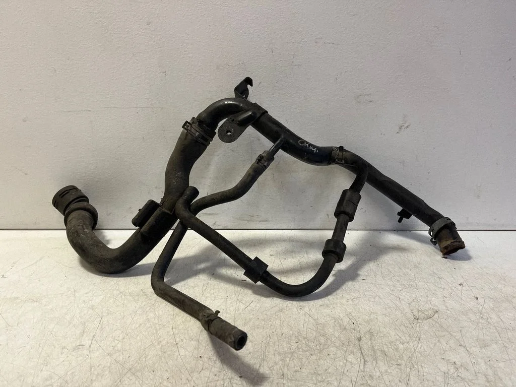 Engine coolant pipe/hose – Audi A4 S4 B6 8E 8H (2001-2005)