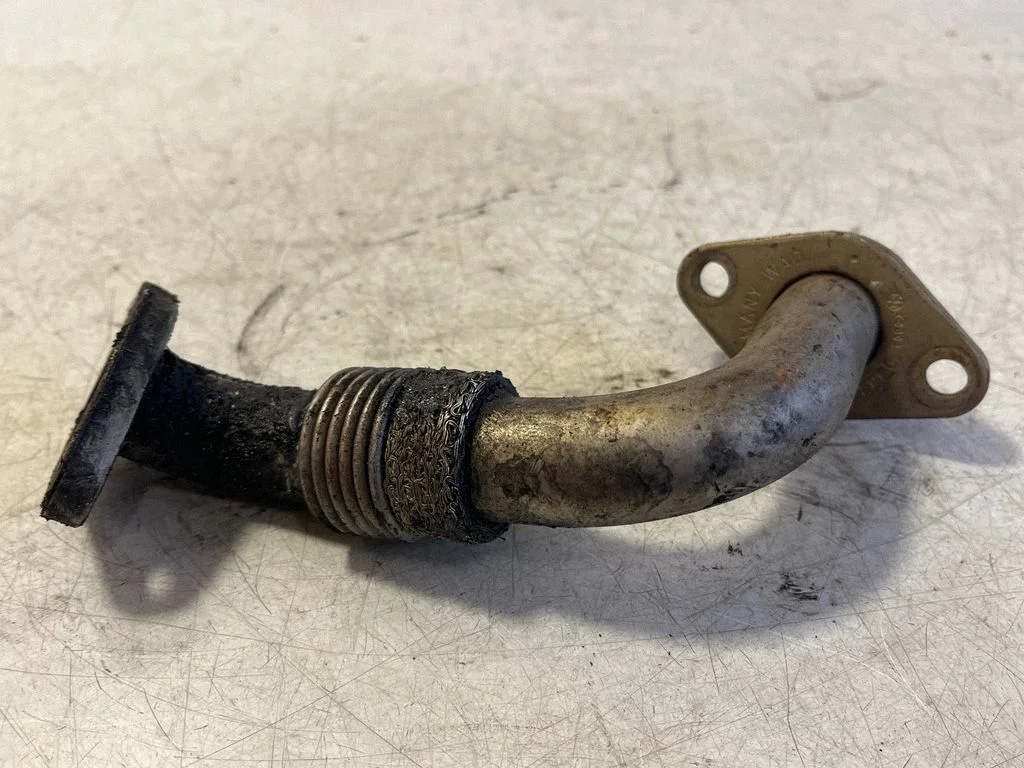 Przewody / węże EGR – Audi A4 S4 B6 8E 8H (2001-2005)