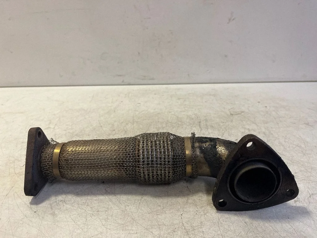 Väljalaske painduv ühendus – Audi A4 S4 B6 8E 8H (2001-2005)