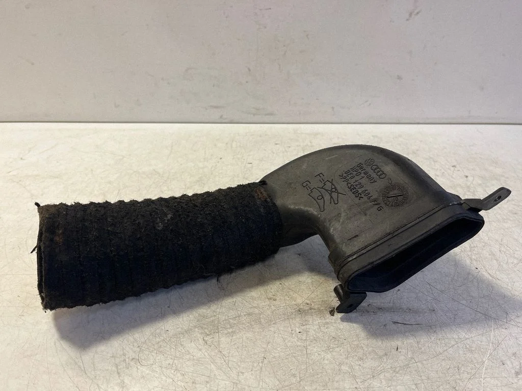 Air intake duct part – Audi A4 S4 B6 8E 8H (2001-2005)