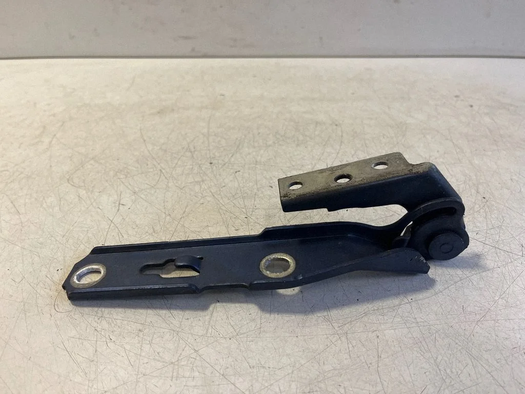 Mootorikapoti hinged – Audi A4 S4 B6 8E 8H (2001-2005)