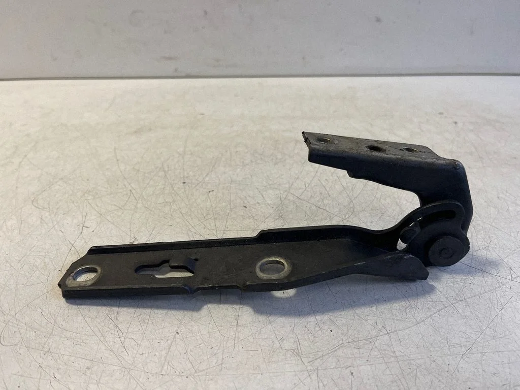 Mootorikapoti hinged – Audi A4 S4 B6 8E 8H (2001-2005)