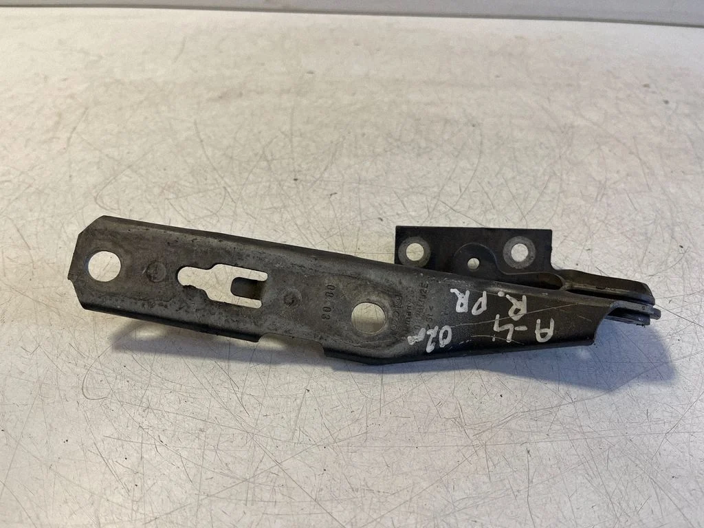 Mootorikapoti hinged – Audi A4 S4 B6 8E 8H (2001-2005)