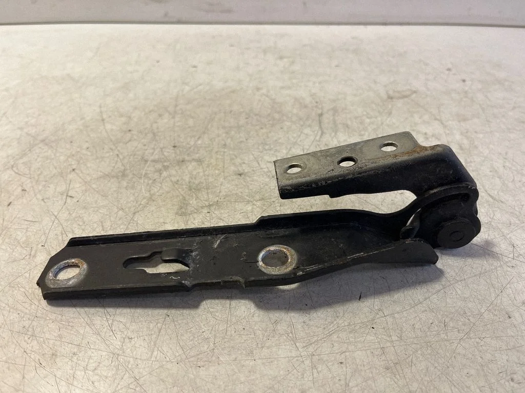 Mootorikapoti hinged – Audi A4 S4 B6 8E 8H (2001-2005)
