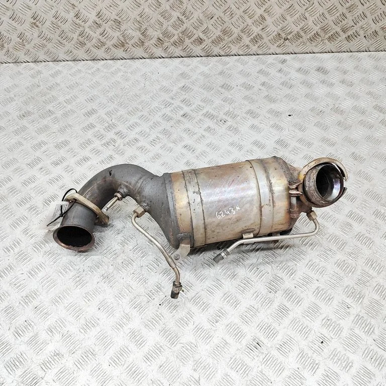Katalüsaator/ FAP/DPF tahkete osakeste filter – Maserati Ghibli (2013-)