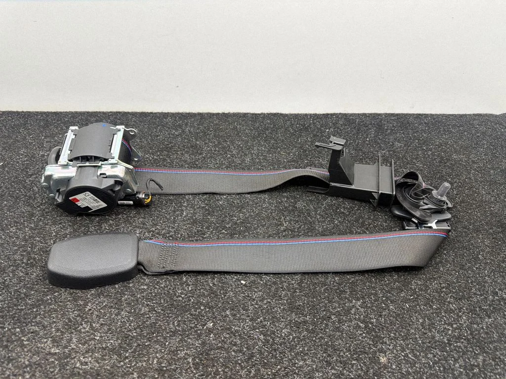 Front seatbelt – BMW Series 3 M3 G80 (2020-)
