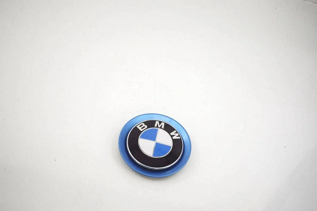 Tootja embleem (logo) – BMW i3 (2013-)