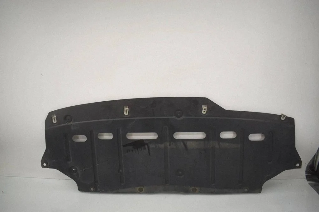 Engine splash shield/under tray – BMW i3 (2013-)
