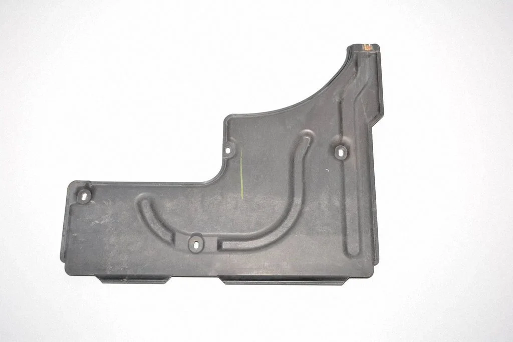 Tagavedrustuse põhjakaitse – BMW 7-seeria E65 E66 (2001-2008)