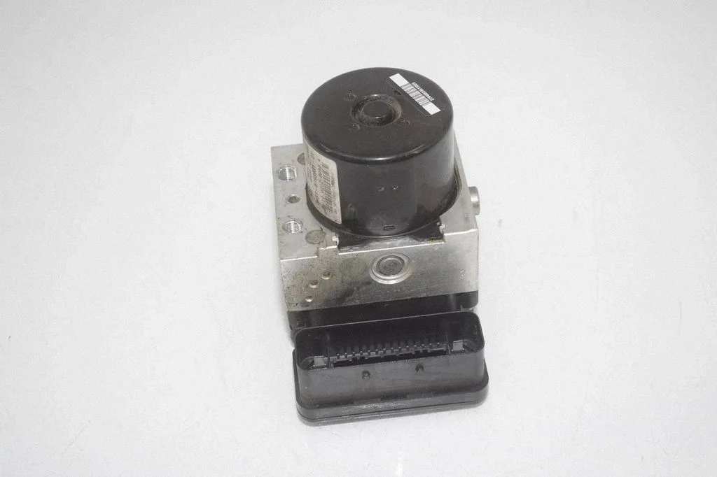 ABS bloks – BMW 3. sērija F30 F35 F31 (2012-2018)