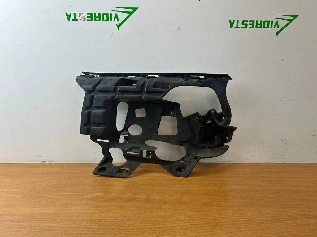 Wspornik zderzaka przedniego – Volvo V60 (2013-2018)