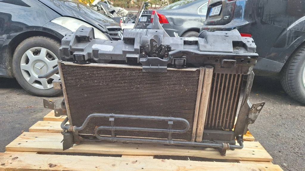 Radiatoru komplekts – Peugeot 508 RXH (2011-2018)