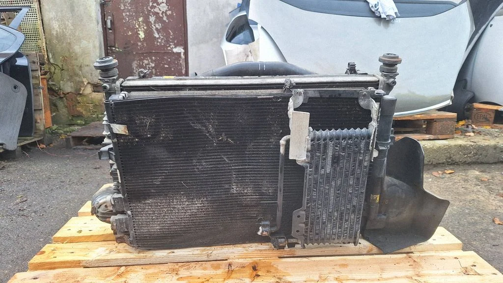 Radiatoru komplekts