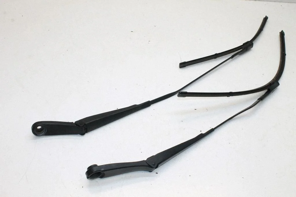 Windshield/front glass wiper blade 95C955409A – Audi Q6 e-tron (2024-)