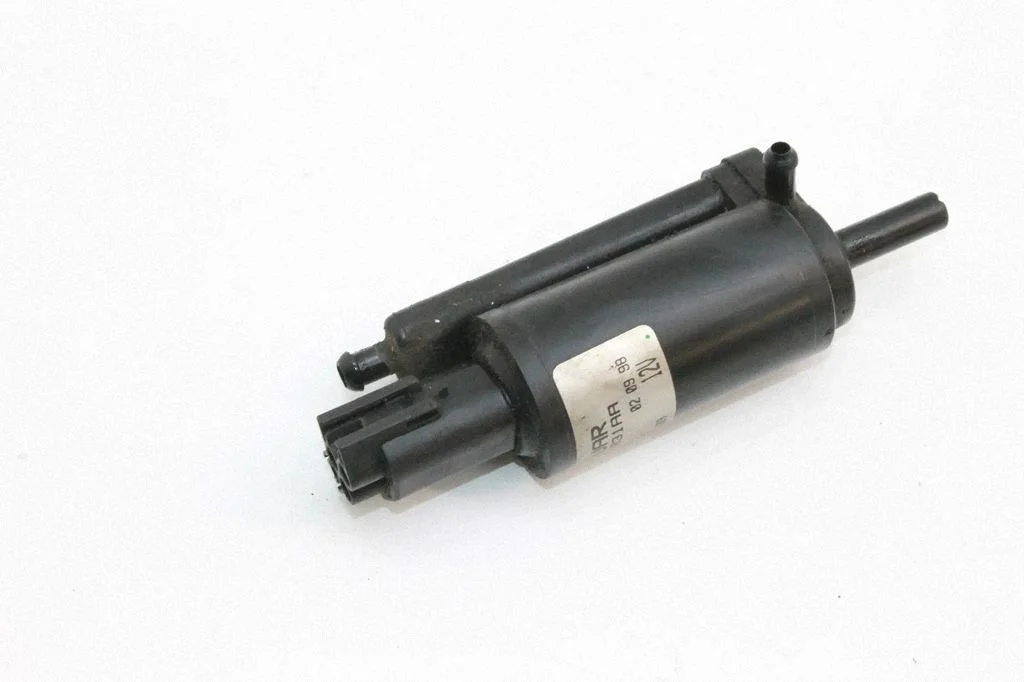 Klaasipesuvedeliku pump (klaaside) LJA7031AA