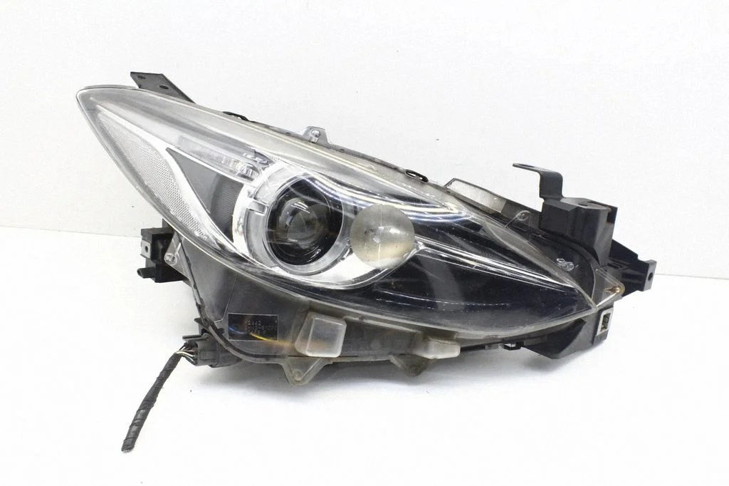 Headlight/headlamp – Mazda 3 III (2014-2018)