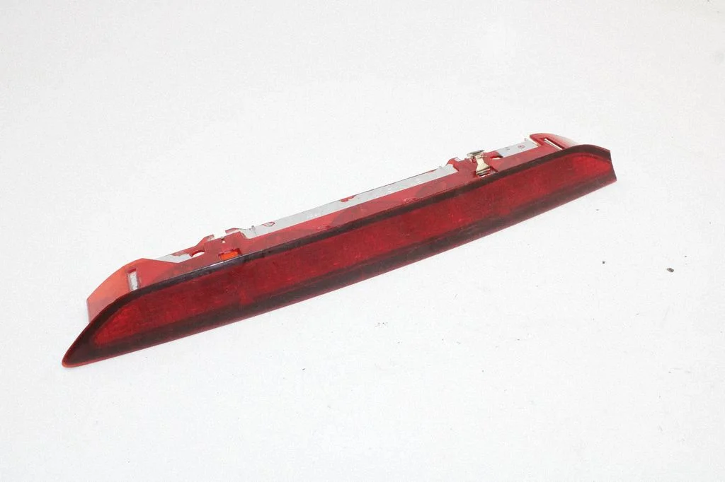 Papildu stopgaismas lukturis – Ford Mondeo MK IV (2007-2014)