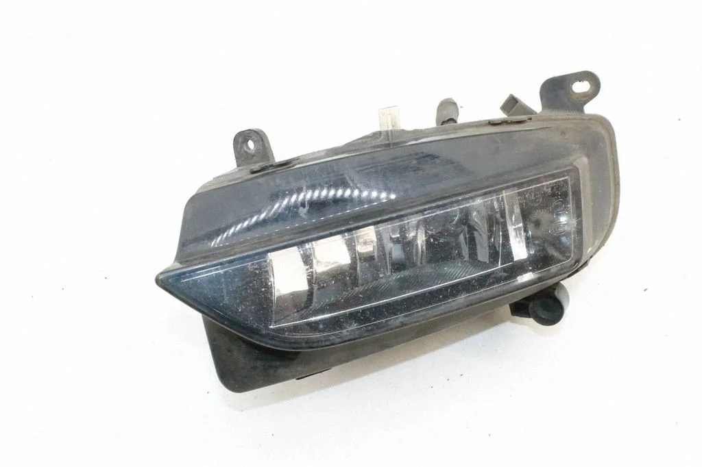 Front fog light – Audi A4 Allroad B8 (2008-2016)