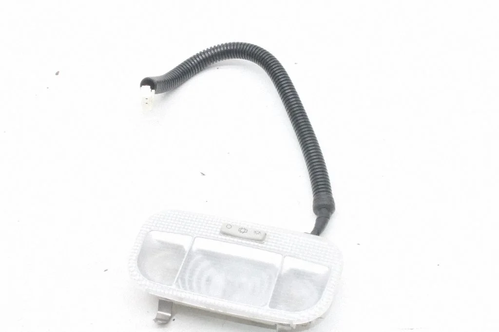 Tagaistmete valgustustuli – Toyota Proace (2016-)