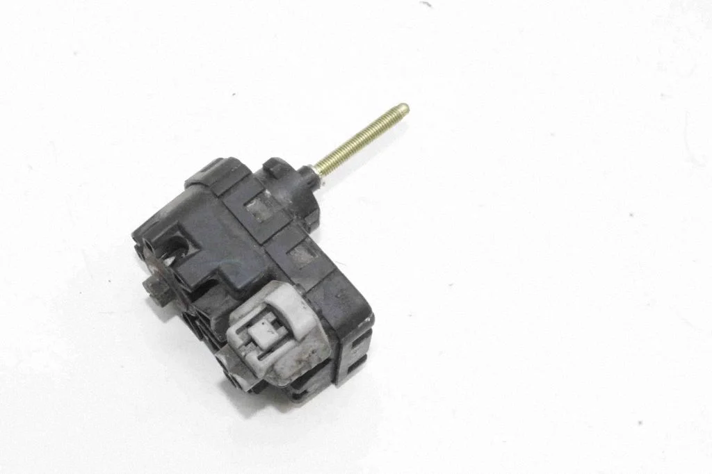 Headlight level adjustment motor – Honda S2000 (1999-2009)