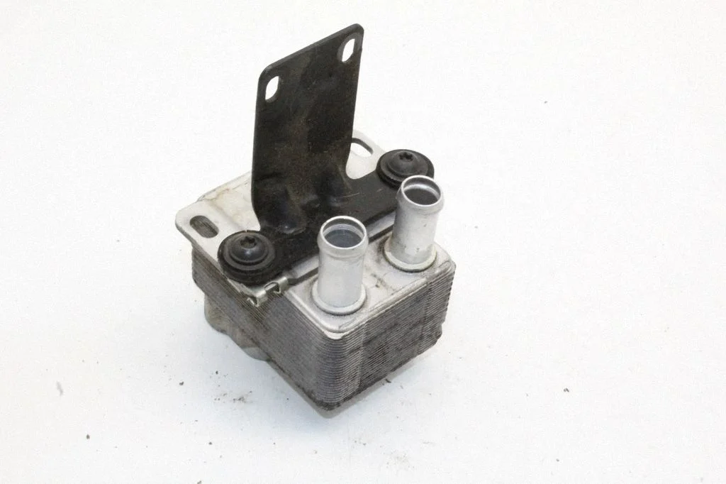 Kliimaseadme jahutusradiaator (kondensaator) 5Q0820031