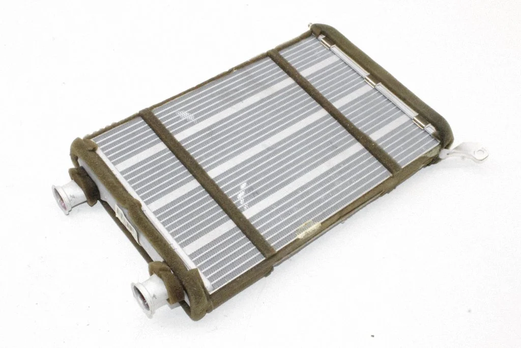 Salongi küttekeha radiaator B1940003