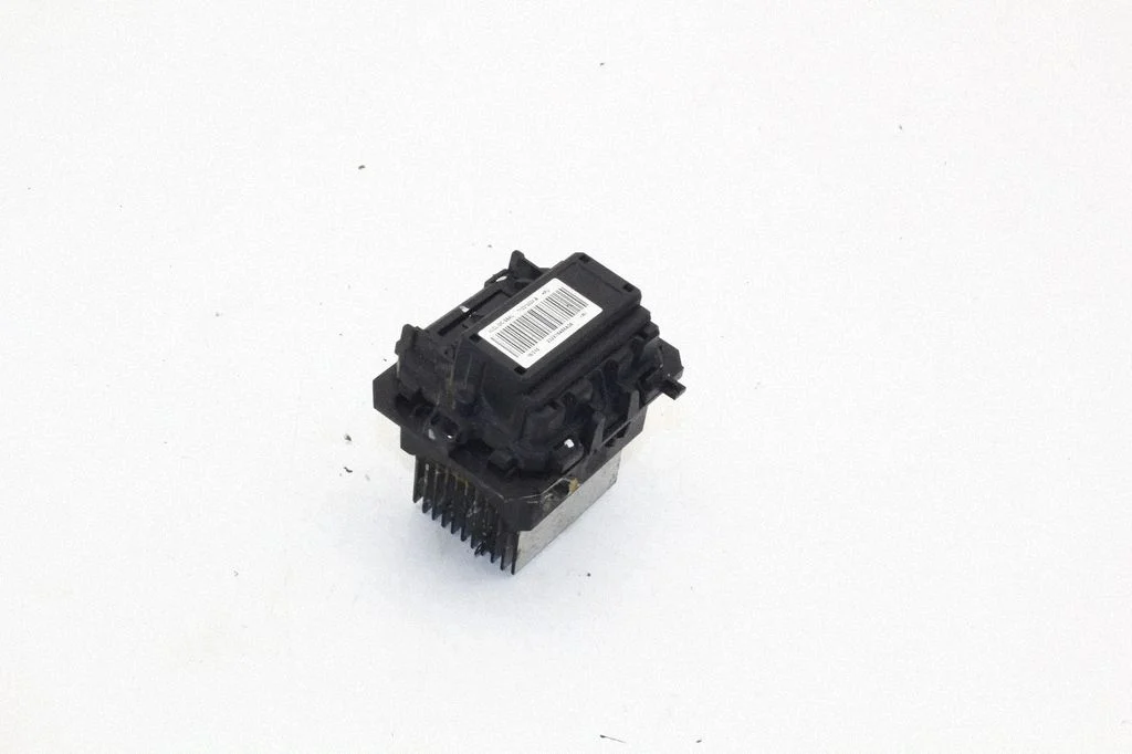 Salongipuhuri takisti T1031332XB
