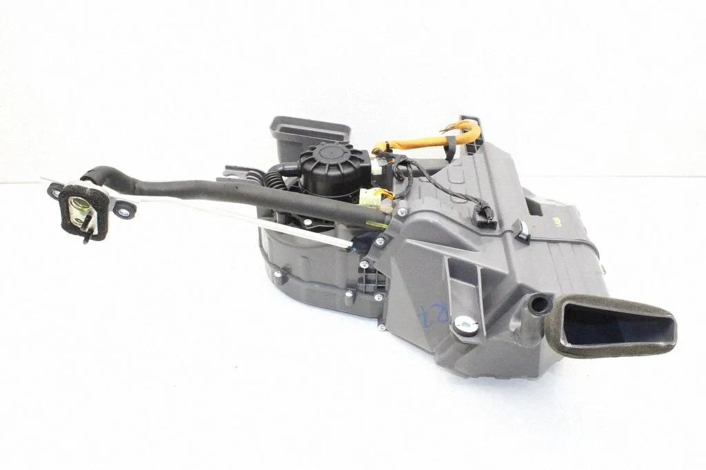 Salongi kütte- ja kliimaploki komplekt F106MMBAB