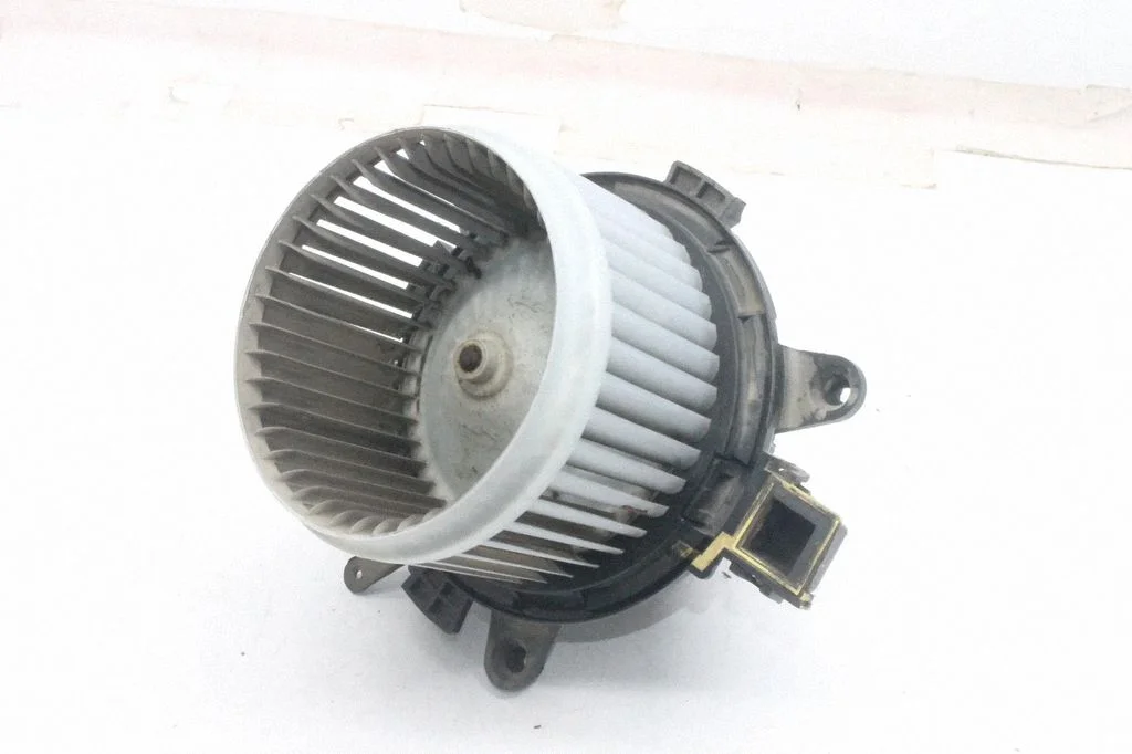 Heater fan/blower