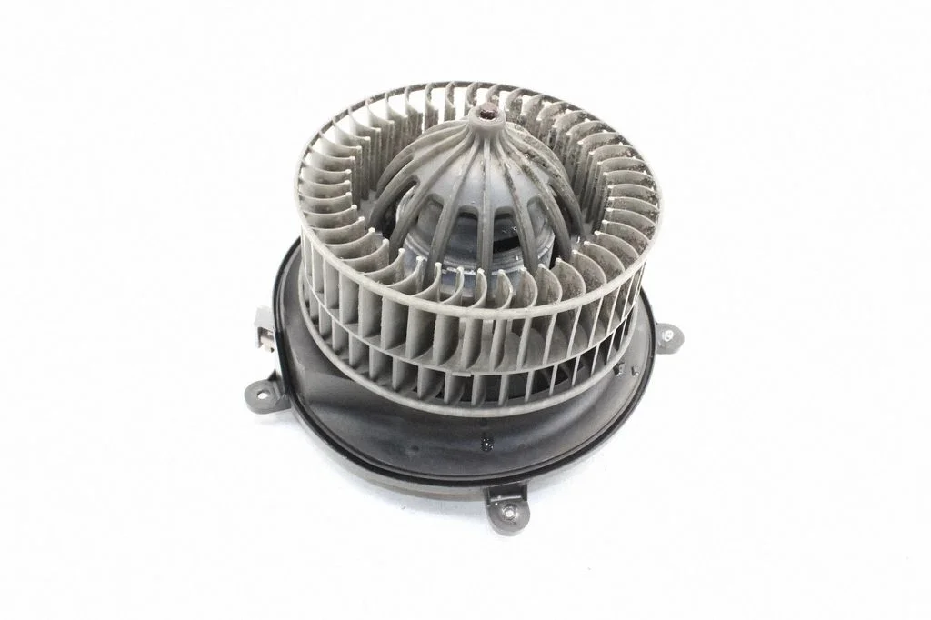 Heater fan/blower – Mercedes-Benz E-Class W211 (2002-2009)