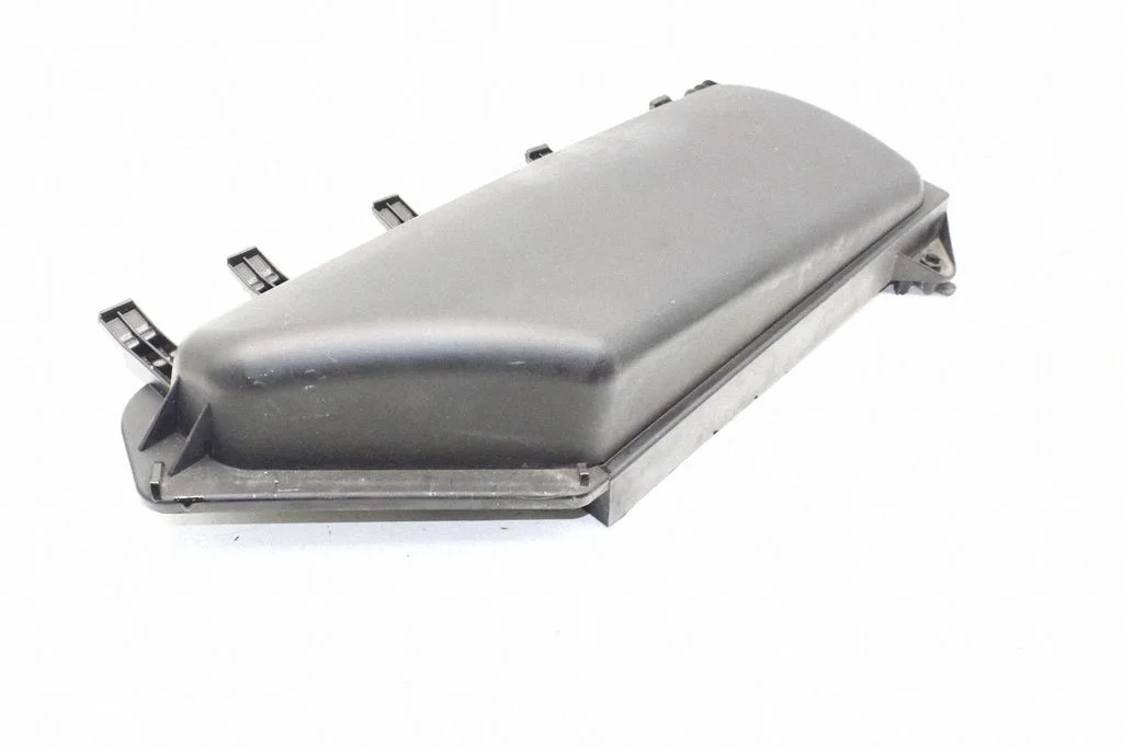 Pokrywa filtra kabinowego – BMW Seria 6 E63 E64 (2002-2010)