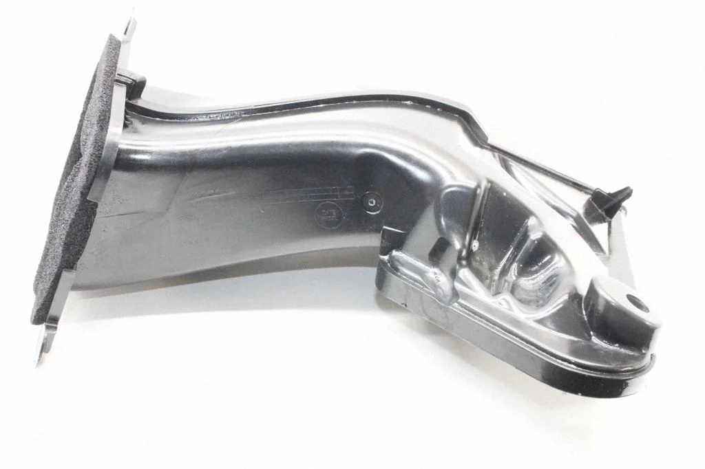 Cabin air duct channel – Tesla Model Y (2020-)
