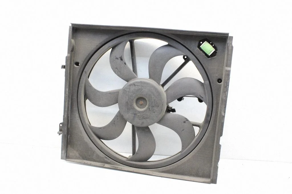 Radiaatori ventilaatori difuusor