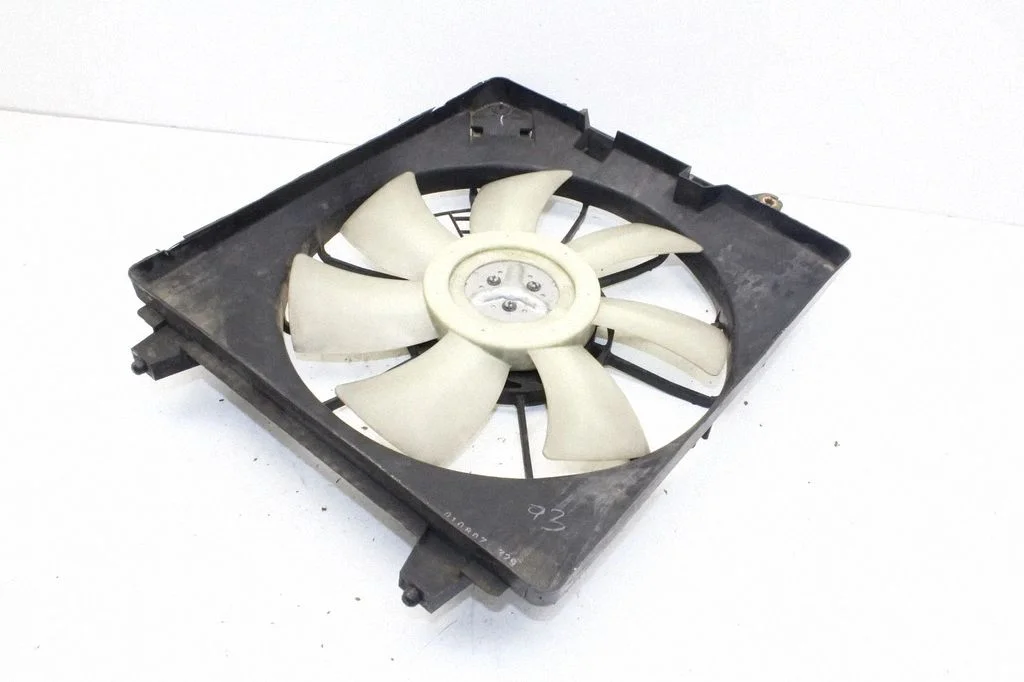 Radiator cooling fan shroud – Honda Civic (2006-2011)