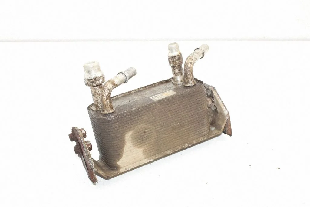 Käigukasti õliradiaator UBC500101