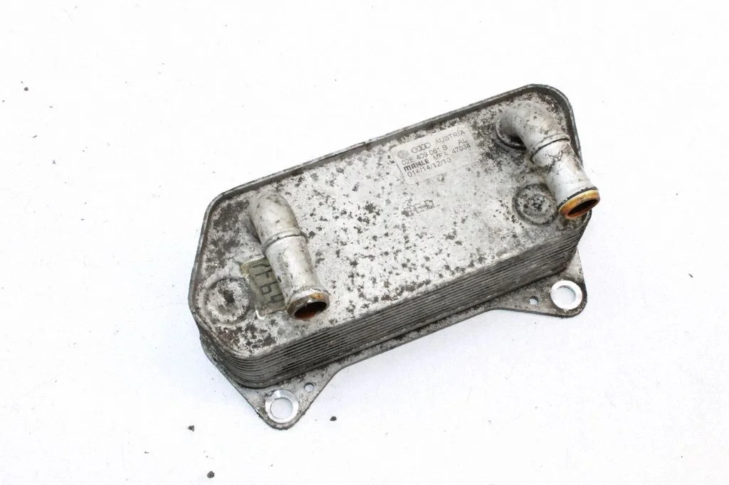 Käigukasti õliradiaator 02E409061B