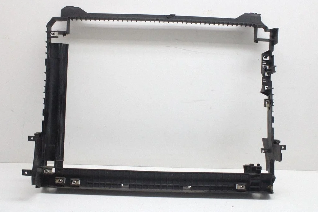 Radiaatori tugipaneel HK838B680AG