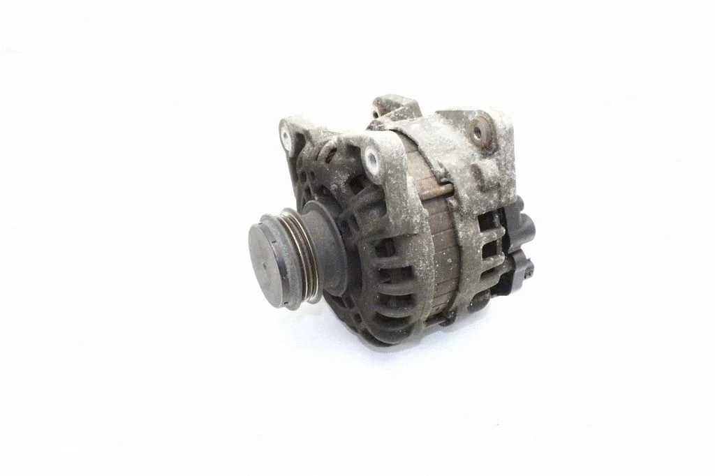 Generator/alternator – Renault Clio IV (2012-2019)