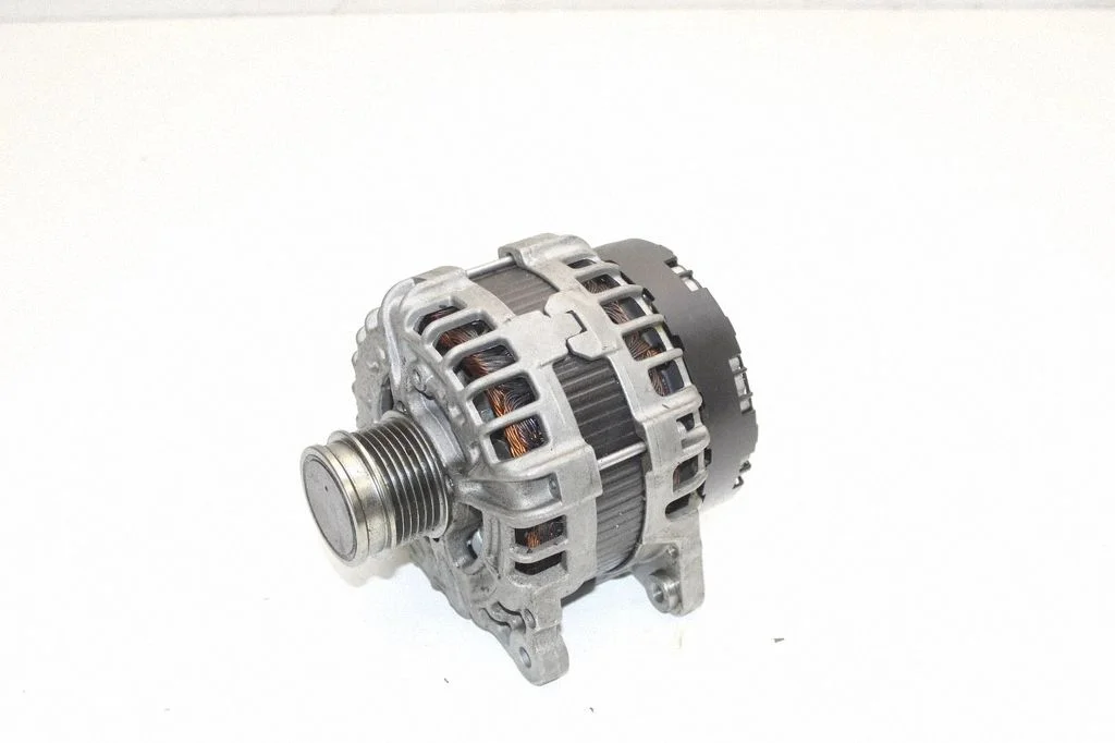 Generaator 05E903026N