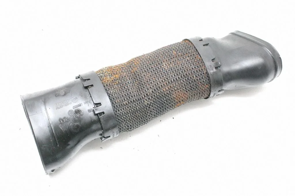 Air intake duct part – Mercedes-Benz E-Class W211 (2002-2009)
