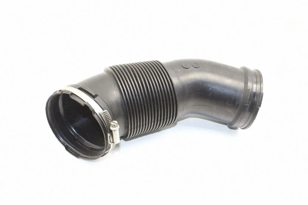 Õhu sisselaske voolik (-ud)/ toru (-d) 059129616C