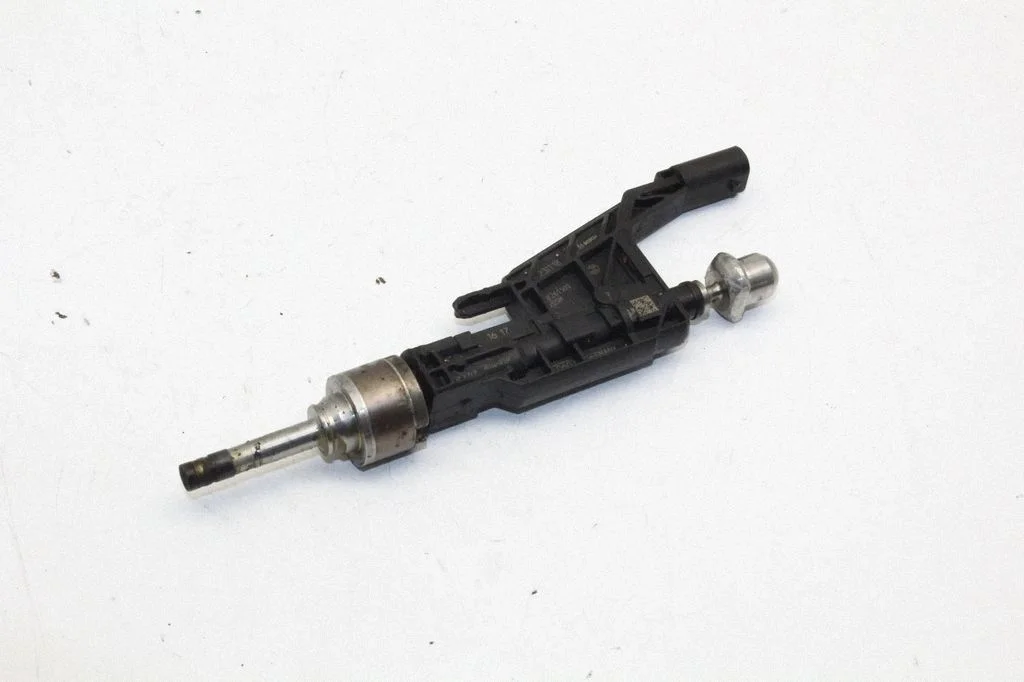 Sprausla (-as) (inžektors (-i)) – BMW 7. sērija G70 (2022-)
