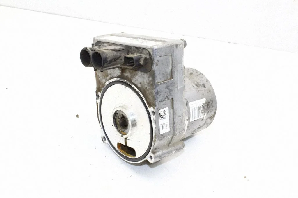 Roolivõimendi pump 9818127580