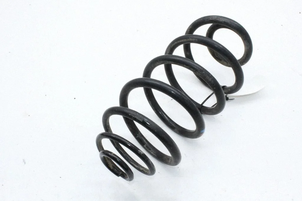 Rear coil spring – right