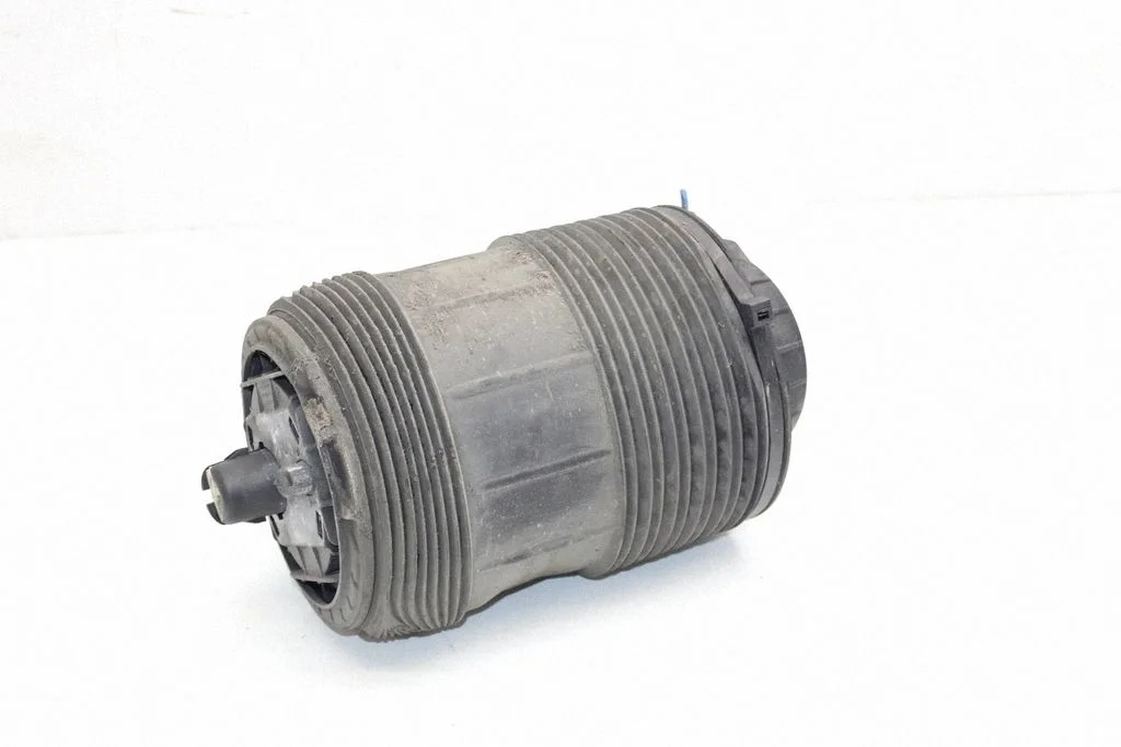 Tagumine õhkvedrustuse padi 4M0616002AK