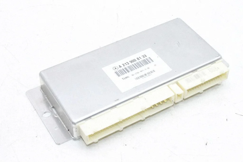 Air suspension control unit module (rear) A2139008133