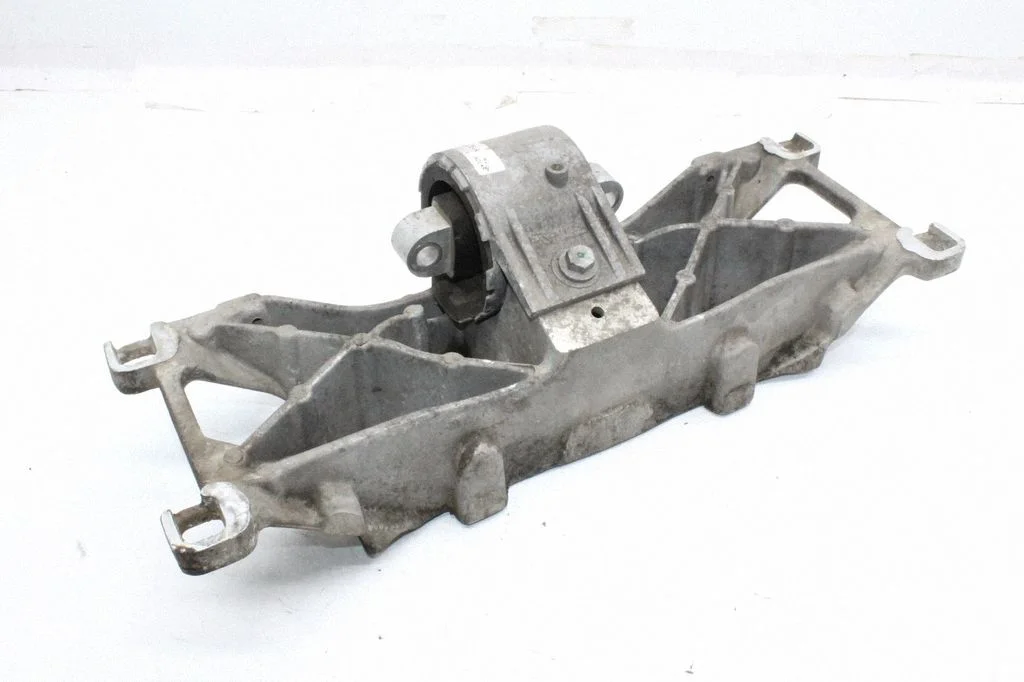 Käigukasti kinnitusklamber 5W935060AB