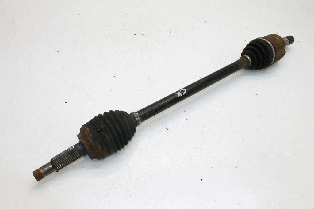 Tagumine pooltelg 102716100B