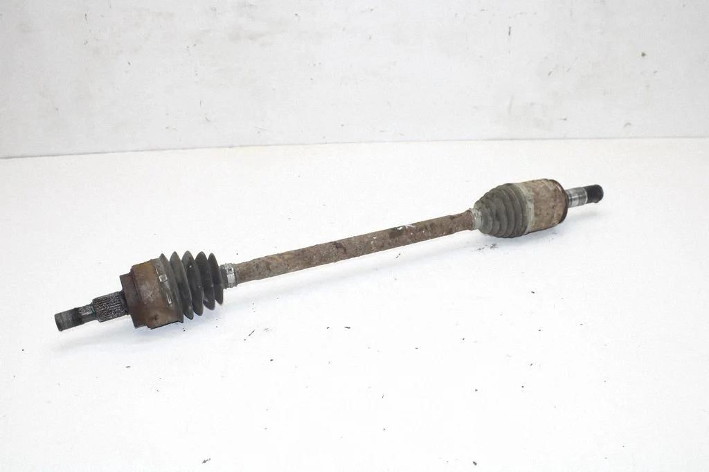 Rear driveshaft – left